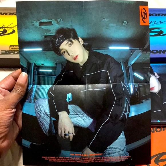 ❌SOLD!❌ ATEEZ THE WORLD EP.1: MOVEMENT YUNHO DIGIPAK - Picture 6 of 12